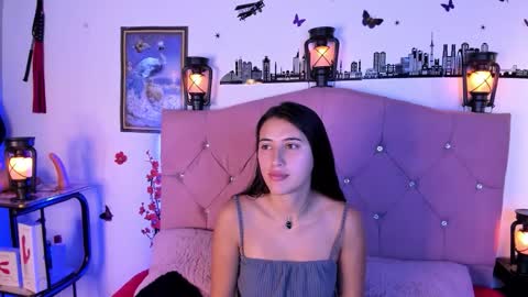 Snapshot of brenda1307 chatting on September 15, 10:10 pm Brenda moris online show from September 15, 10:10 pm