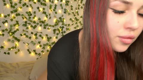 Snapshot of brenda_m00n chatting on December 24, 3:05 pm Brenda online show from December 24, 3:05 pm