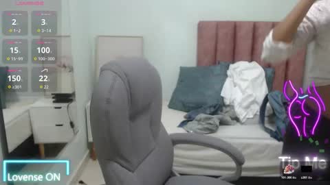 Brenda online show from December 2, 3:45 am