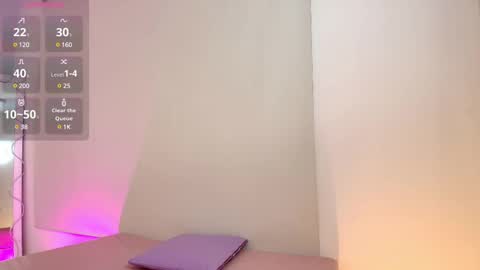 BRENDDA  online show from February 13, 3:50 am