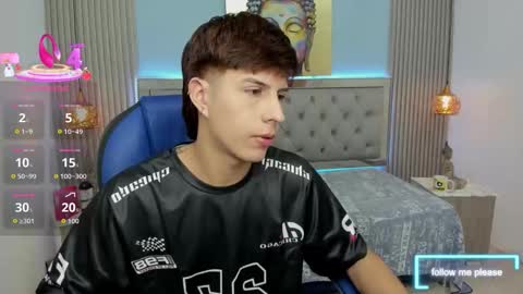 Snapshot of brent18_ chatting on December 1, 1:54 am Esteban online show from December 1, 1:54 am