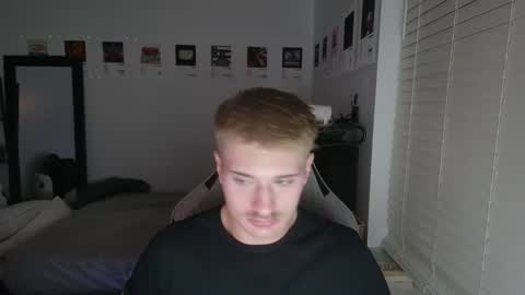 Snapshot of brentbarbasol chatting on November 10, 4:33 am BrentBarbasol online show from November 10, 4:33 am