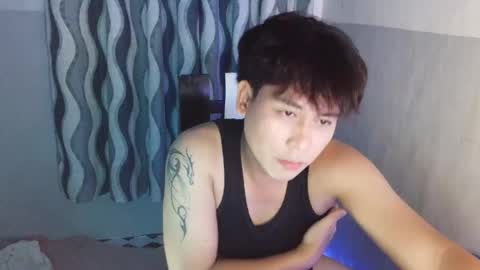 Snapshot of brentoyken chatting on June 3, 12:46 am kerv online show from June 3, 12:46 am