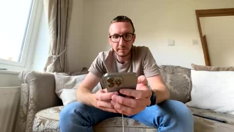 Snapshot of brettbigdee chatting on May 15, 11:50 am brettbigdee online show from May 15, 11:50 am