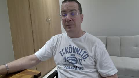 Brett online show from March 27, 3:34 pm