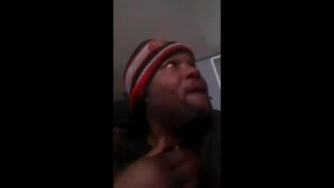 Snapshot of breyonjones226 chatting on February 10, 4:22 pm BJ online show from February 10, 4:22 pm
