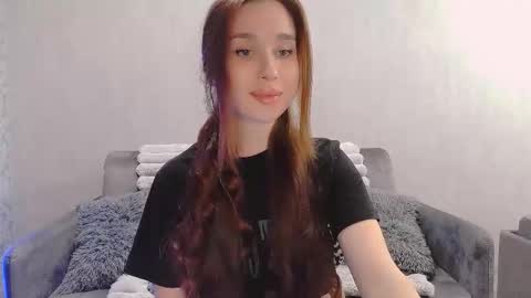 bri_fox online show from February 6, 8:23 pm