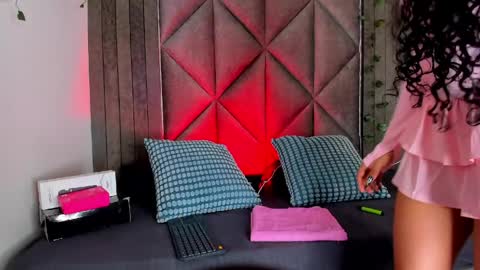 B R I A  online show from April 7, 2:34 am