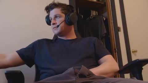 brian7891012 online show from March 19, 7:45 am