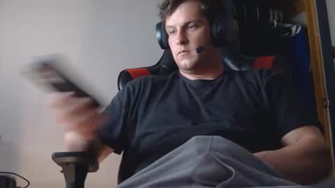 brian7891012 online show from March 21, 7:17 pm