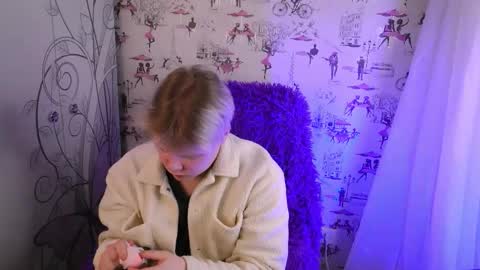 brian_mils online show from February 6, 11:46 am