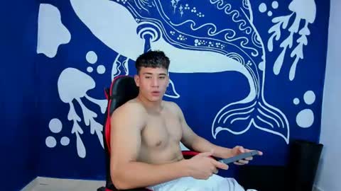 Brian Muscle online show from July 12, 1:18 am