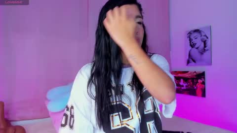 briana11_ online show from September 22, 6:37 am