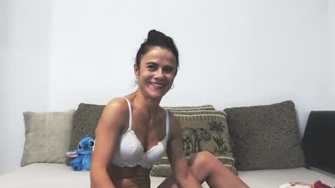 Snapshot of briana_flynt chatting on July 18, 6:23 pm Briana flynt online show from July 18, 6:23 pm