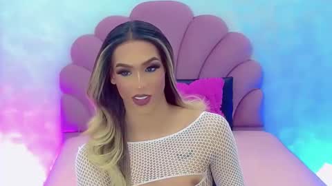 Snapshot of briana_sex32 chatting on January 12, 6:06 am BRIANA online show from January 12, 6:06 am