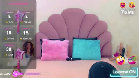 Snapshot of briana_sex32 chatting on September 17, 9:22 am BRIANA online show from September 17, 9:22 am