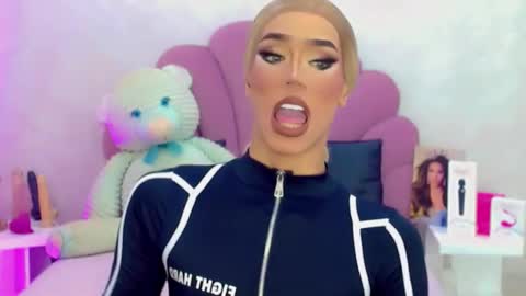 BRIANA online show from March 22, 5:11 am