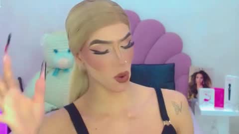 BRIANA online show from March 23, 8:07 am