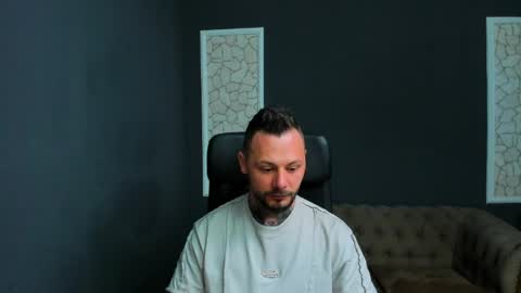 Brian online show from April 24, 5:10 am