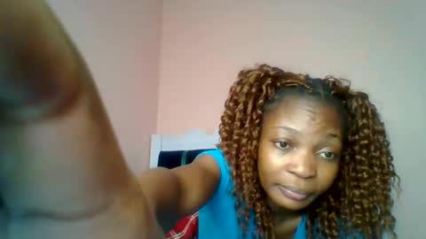 Snapshot of briannah_willie chatting on May 25, 12:22 pm briannah_willie online show from May 25, 12:22 pm