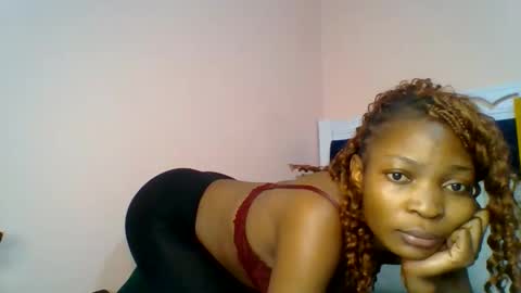 Snapshot of briannah_willie chatting on May 27, 1:08 pm briannah_willie online show from May 27, 1:08 pm