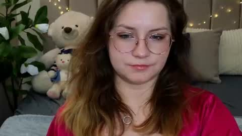 Snapshot of briarwynn chatting on June 9, 7:58 pm briarwynn online show from June 9, 7:58 pm