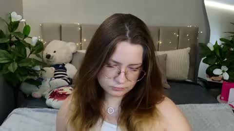 Snapshot of briarwynn chatting on July 7, 6:01 pm briarwynn online show from July 7, 6:01 pm