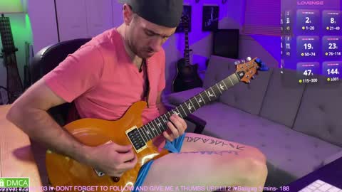 Snapshot of bricktiger chatting on December 5, 6:43 am BrickTiger online show from December 5, 6:43 am