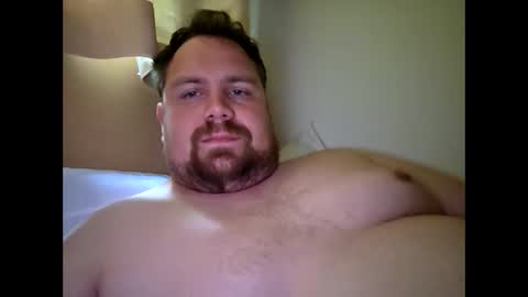 Snapshot of bridgeedude28 chatting on May 27, 2:58 pm bridgeedude28 online show from May 27, 2:58 pm