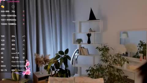 Hanna online show from September 30, 3:06 pm