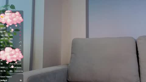 Megan online show from June 6, 11:04 am