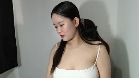 Snapshot of brightofyourlife chatting on February 5, 7:35 am lynn online show from February 5, 7:35 am