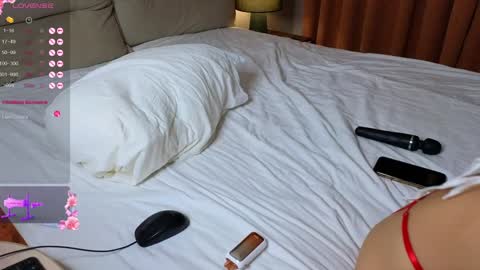 Amina Adelina online show from September 20, 11:50 pm