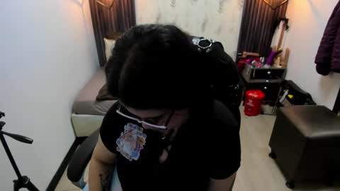 Snapshot of brigittemiller chatting on March 7, 3:39 pm BRIGITTE online show from March 7, 3:39 pm