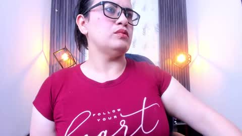 Snapshot of brigittemiller chatting on October 3, 4:26 pm BRIGITTE online show from October 3, 4:26 pm