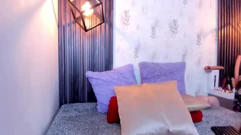 Snapshot of brigittemiller chatting on October 20, 5:57 pm BRIGITTE online show from October 20, 5:57 pm