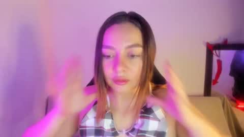 Snapshot of brihana21 chatting on February 25, 11:11 pm Bri your Favorite online show from February 25, 11:11 pm