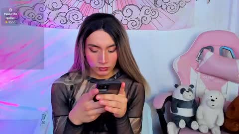 Snapshot of brihanna_cooper chatting on May 7, 2:44 pm bri online show from May 7, 2:44 pm