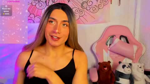 Snapshot of brihanna_cooper chatting on May 12, 3:09 pm bri online show from May 12, 3:09 pm