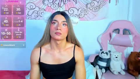 Snapshot of brihanna_cooper chatting on May 20, 3:07 pm bri online show from May 20, 3:07 pm
