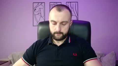 Snapshot of brindlefly69 chatting on January 27, 11:32 am brindlefly69 online show from January 27, 11:32 am