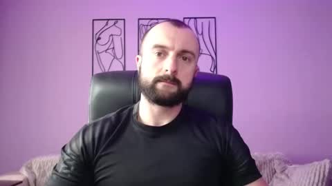 Snapshot of brindlefly69 chatting on February 6, 11:21 am brindlefly69 online show from February 6, 11:21 am