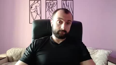 Snapshot of brindlefly69 chatting on March 11, 11:44 am brindlefly69 online show from March 11, 11:44 am