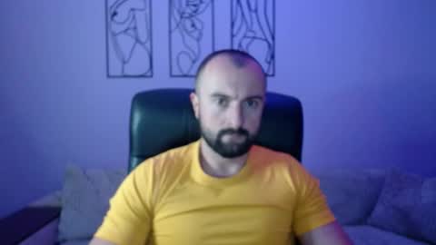 Snapshot of brindlefly69 chatting on October 1, 10:43 am brindlefly69 online show from October 1, 10:43 am