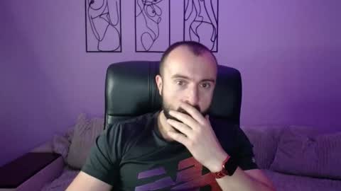 Snapshot of brindlefly69 chatting on October 11, 11:20 am brindlefly69 online show from October 11, 11:20 am