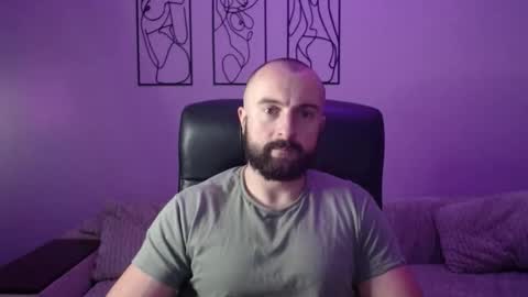 Snapshot of brindlefly69 chatting on October 23, 10:58 am brindlefly69 online show from October 23, 10:58 am