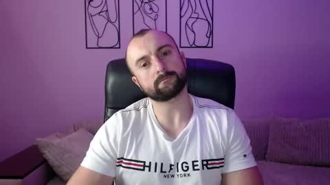 Snapshot of brindlefly69 chatting on November 3, 11:44 am brindlefly69 online show from November 3, 11:44 am