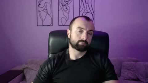 Snapshot of brindlefly69 chatting on November 19, 12:05 pm brindlefly69 online show from November 19, 12:05 pm