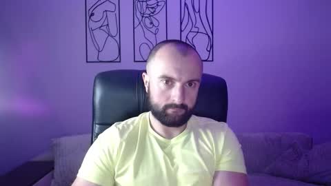 Snapshot of brindlefly69 chatting on December 2, 11:48 am brindlefly69 online show from December 2, 11:48 am