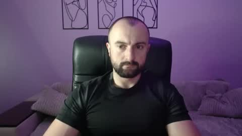 Snapshot of brindlefly69 chatting on December 5, 11:41 am brindlefly69 online show from December 5, 11:41 am